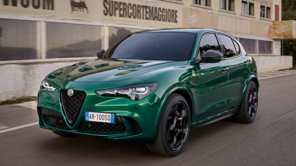 Οι νέες Alfa Romeo Giulia και Stelvio ίσως δεν είναι μόνο ηλεκτρικές!